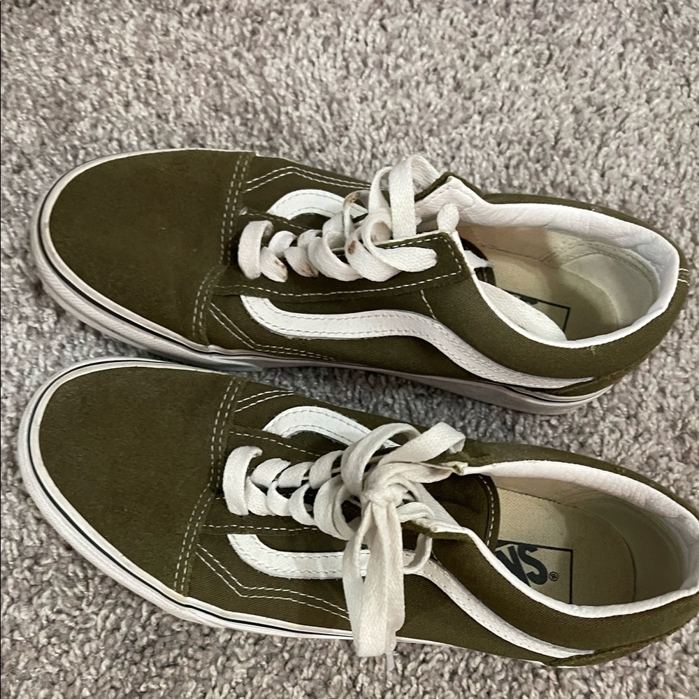 Vans - Picture 4 of 6